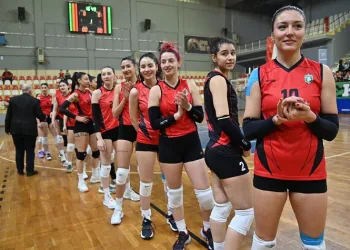 Manavgat’ın Sultanları play-off’ta
