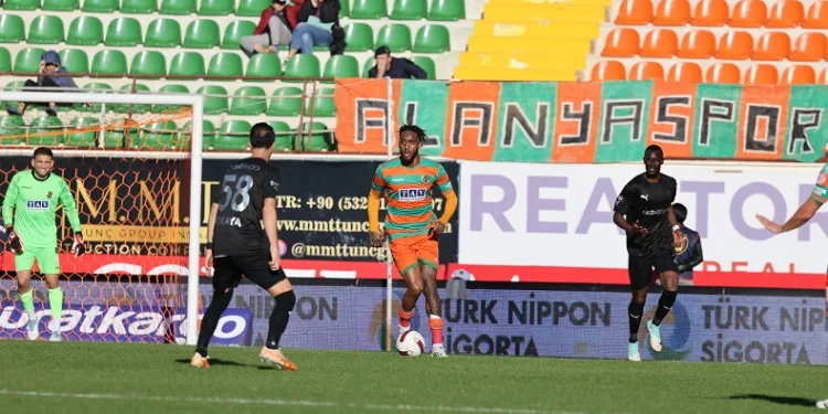 Alanyaspor, iki hafta İstanbul deplasmanında olacak