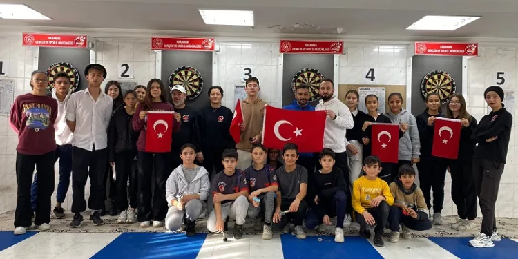 Karaman’da şehit anısına dart turnuvası düzenlendi