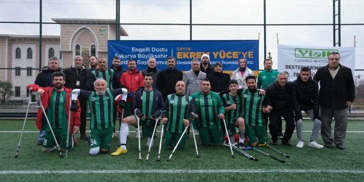 Sakarya Büyükşehir Ampute Futbol takımı evinde rüzgar gibi esti