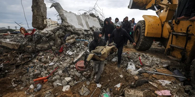 Gazze’de can kaybı 26 bin 637’ye yükseldi