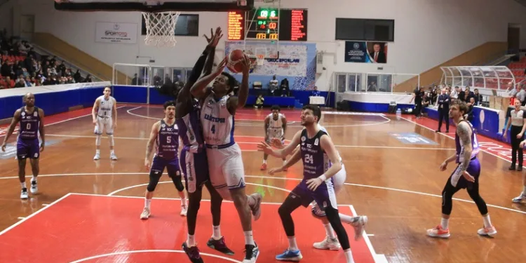 TBL: Kocaeli BŞB Kağıtspor: 57 – Sigortam Net: 81