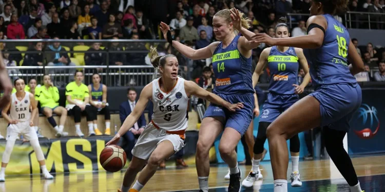 FIBA Kadınlar Avrupa Ligi: Çukurova Basketbol: 56 – USK Prag : 77