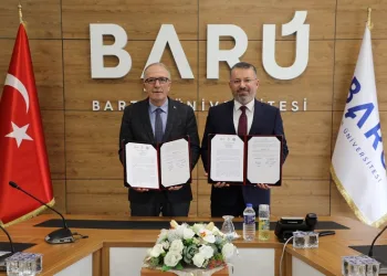 İki üniversite arasındaki iş birliği geliştiriliyor