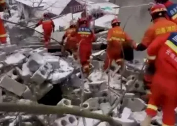 Çin’de heyelan: 47kişi toprak altında