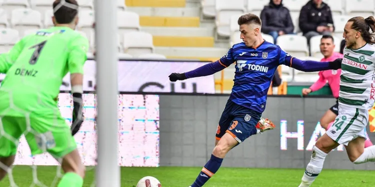 Piatek, Süper Lig’de ilk kez hat-trick yaptı