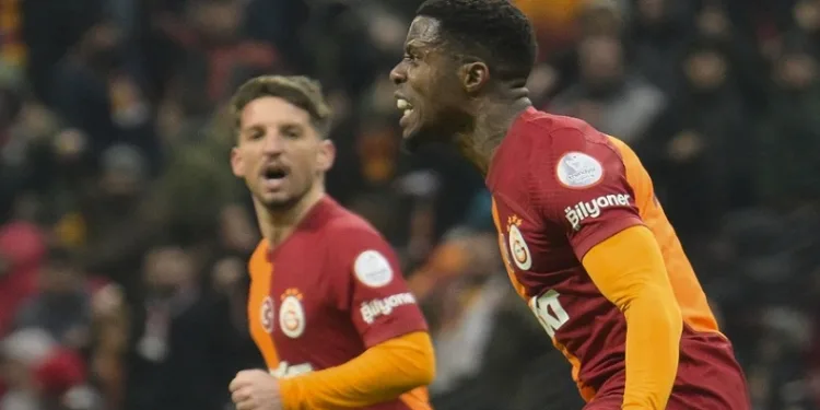 Galatasaray son nefeste kazandı