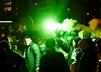 Bursaspor taraftarı özlüceye akın etti