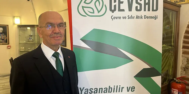 Mustafa Dursun hayatını kaybetti