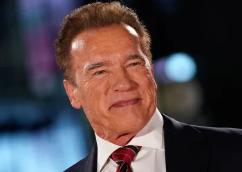Ünlü oyuncu Schwarzenegger gümrüğe takıldı
