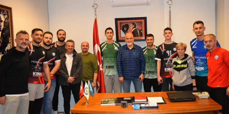 Nilüfer Belediyespor’da 7 imza