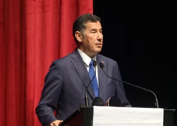 Sinan Oğan Balıkesir’de