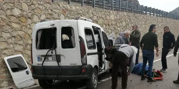 Gümüşhane’de trafik kazası: 6 yaralı