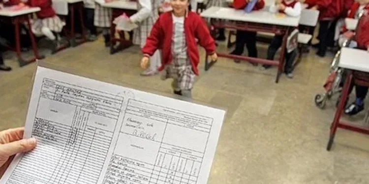 20 milyon öğrenci karne alacak
