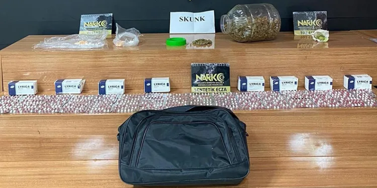 Şanlıurfa’da uyuşturucu operasyonu: 5 gözaltı