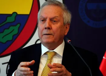 Aziz Yıldırım: “Fenerbahçe’nin şu an bir başkan sorunu yoktur”