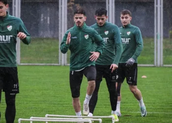 Bursaspor’da devre arası çalışmaları başladı