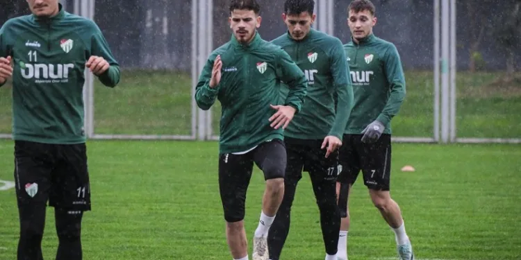 Bursaspor’da devre arası çalışmaları başladı