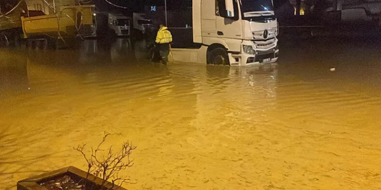 Kırklareli’de şiddetli yağış