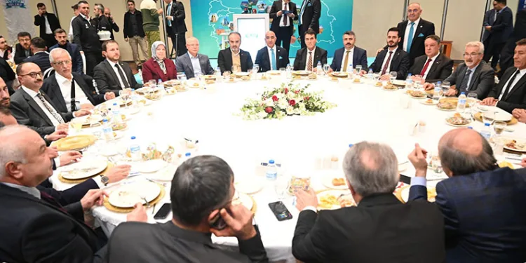 Bursa İl Dernekleri Federasyonu’nun (BİLDEF) kuruluşunun 10. yılı kutlandı.