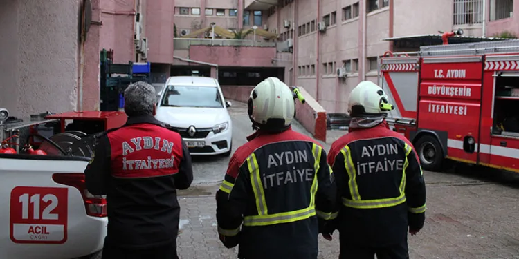 Aydın Devlet Hastanesi’nde yangın paniği