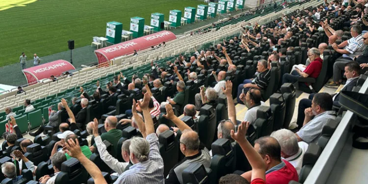 Bursaspor Sicil Kurulu: “136 kişi bilgimiz dışında eklendi”