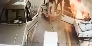 Tofaş bomba gibi patladı