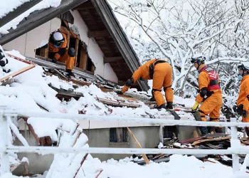 Japonya depreminde can kaybı 202