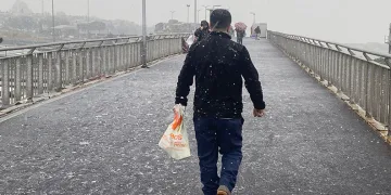 İstanbul’da kar etkili oluyor