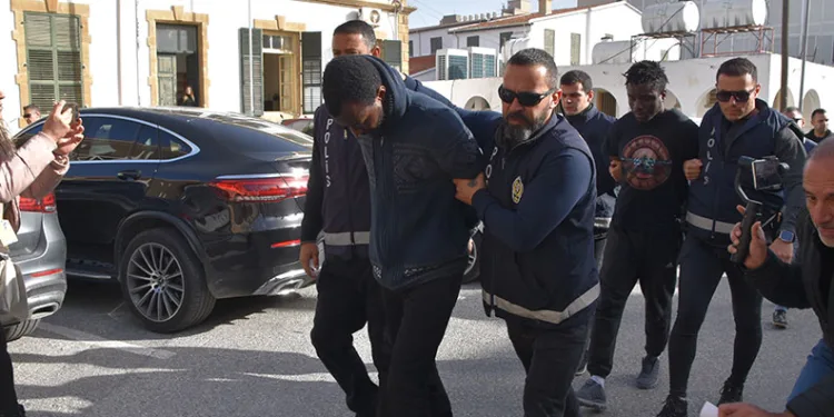 KKTC’de döviz bürosu sahibini öldüren katil zanlıları hakim karşısında