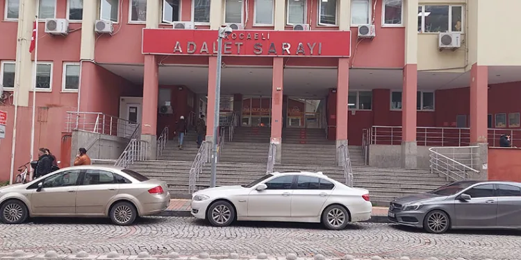 Üzerinde bulunan uyuşturucunun gökten düştüğünü söyledi