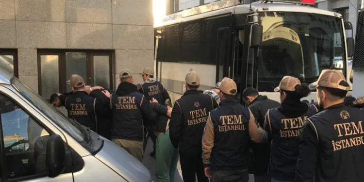 Mossad’a operasyon: Gözaltına alınanlar kontrolden geçirildi
