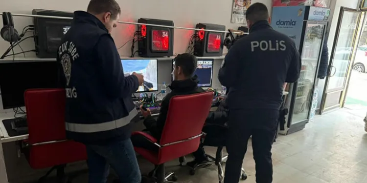 Elazığ’da internet kafeler denetlendi