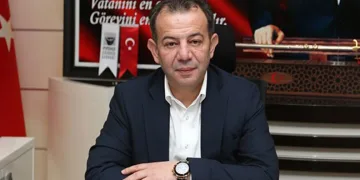 Tanju Özcan’ı tehdit eden emlakçıya ev hapsi