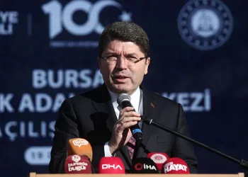 Yılmaz Tunç, Bursa Çocuk Adalet Merkezi açılışında
