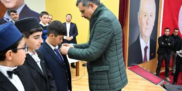 Kur’an-ı Kerim’i güzel okuyanlar ödüllendirildi
