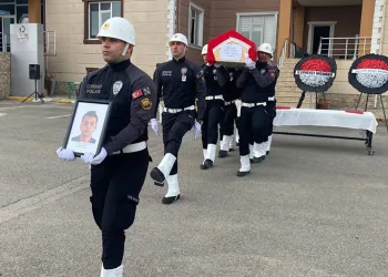 Kazada ölen polisin cenazesi memleketine gönderildi