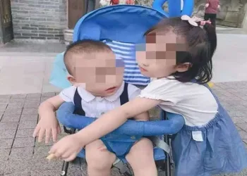 Çocuklarını öldüren çift idam edildi
