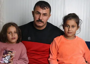 Deprem sonrası bankayı yaşadığına inandıramıyor