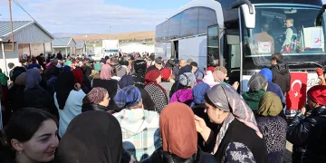 Ahıska Türkleri yeni yuvalarına uğurlandı