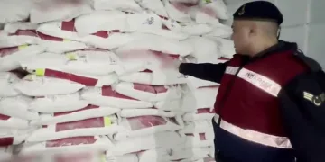 Mersin’de 13 milyonluk sahte deterjan operasyonu