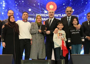 “Evler teslim edilene kadar kira yardımları sürecek”