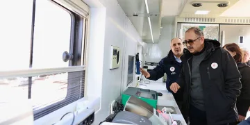 Özhaseki, maden sahasındaki laboratuvarları inceledi