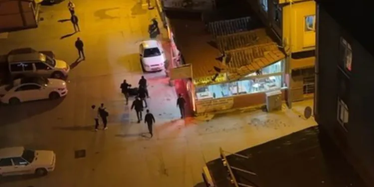 Tokat’ta sandalyeli kavga kamerada