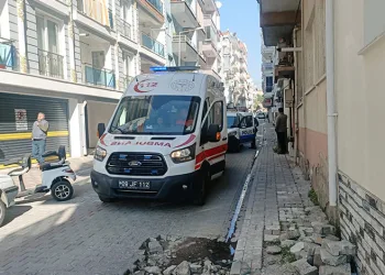 Yaşlı adam evde ölü bulundu
