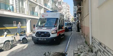 Yaşlı adam evde ölü bulundu