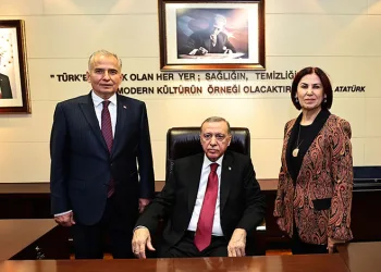Cumhurbaşkanı Erdoğan’dan Başkan Zolan’a ziyaret