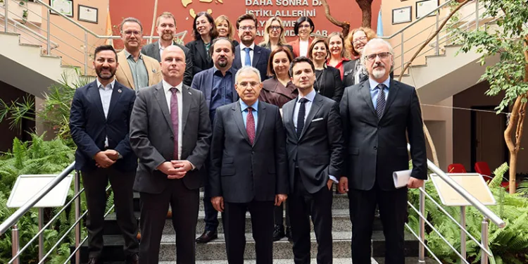 İsviçreli iş insanlarından Rektör Özaydın’a ziyaret
