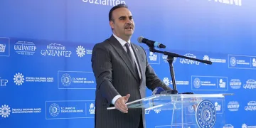 “Deprem bölgesinde tüm imkânlarını seferber ettik”