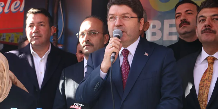 “Ülkemiz şer odaklarından temizlenerek bu günlere geldi”